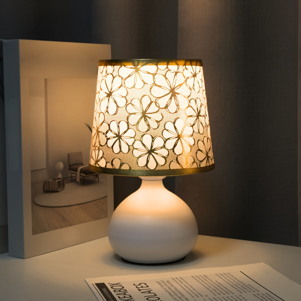 Modern Golden Floral Table Lamp – USB Powered Decorative Desk Light